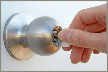 North Center IL Locksmith Store North Center, IL 773-649-1309